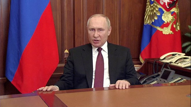 Ruski voditelj Vladimir Putin je vojski zaukazal povišanje pripravljenosti ruski odvračalnih sil. FOTO: Russian pool via Reuters
