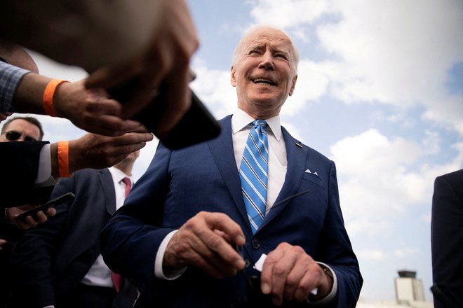 Ameriškii predsednik Joe Biden je v težavah tudi zaradi navala na mejah. Foto Alexander Drag/ Reuters
