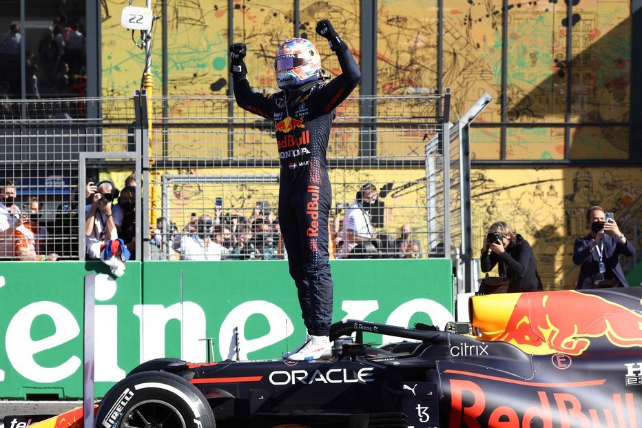 Fotografija: Max Verstappen je novi vodilni. FOTO: Kenzo Tribouillard/AFP