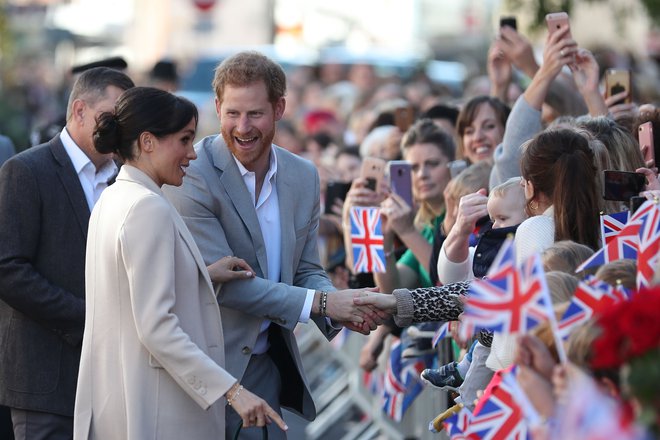 Britanci so Meghan sprejeli odprtih rok, a se jim je kmalu zamerila. FOTO: Daniel Leal-olivas/Afp
