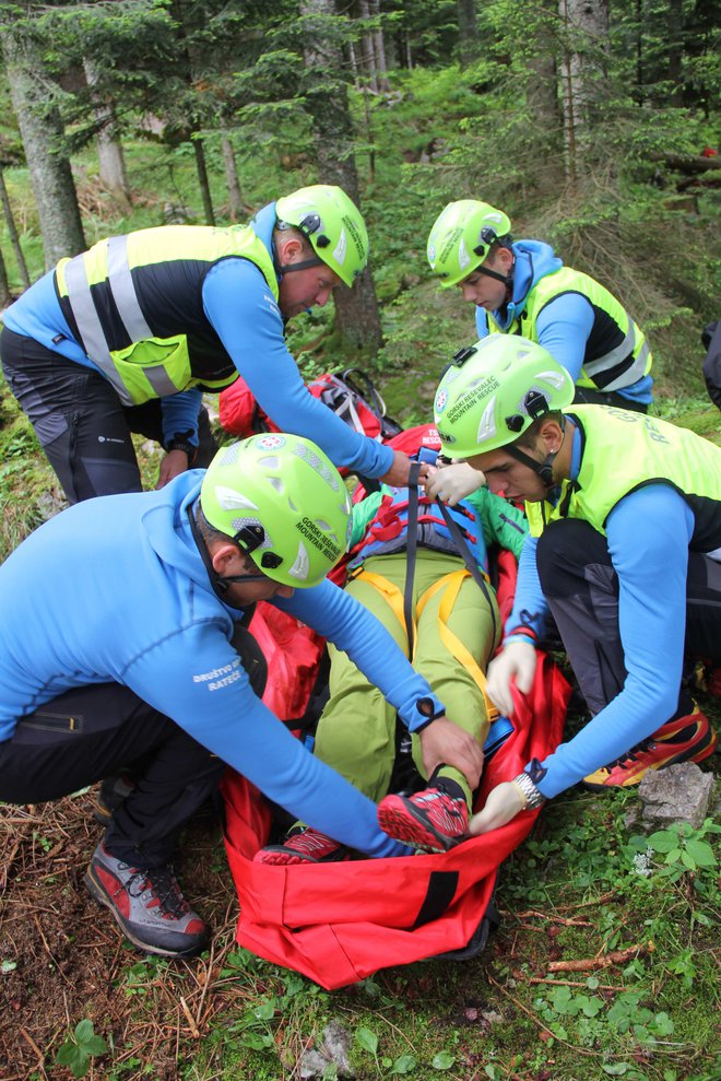 Gorski reševalci so čez vikend posredovali ob ducat intervencijah. FOTO: Boštjan Fon
