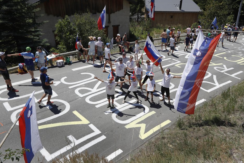 Fotografija: 12. etapa Tour de France. Alpe d Huez, Francija, 14. julij 2022 FOTO: Leon Vidic/delo
