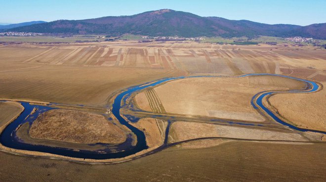 Stržen je dobil svojo staro strugo. FOTO: Arhiv Nrp
