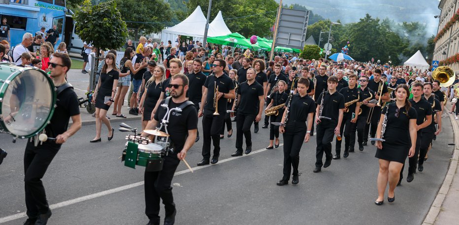 Fotografija: Tudi na prireditvi Pivo in cvetje so bili nepogrešljivi. Foto: Mediaspeed.net
