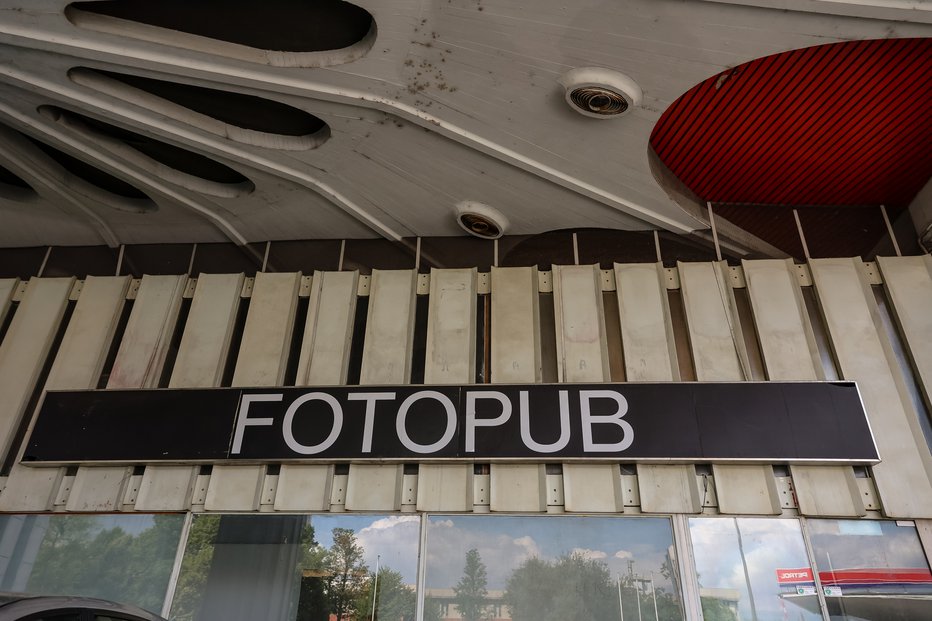 Fotografija: Fotopub na Tivolski. FOTO: Črt Piksi
