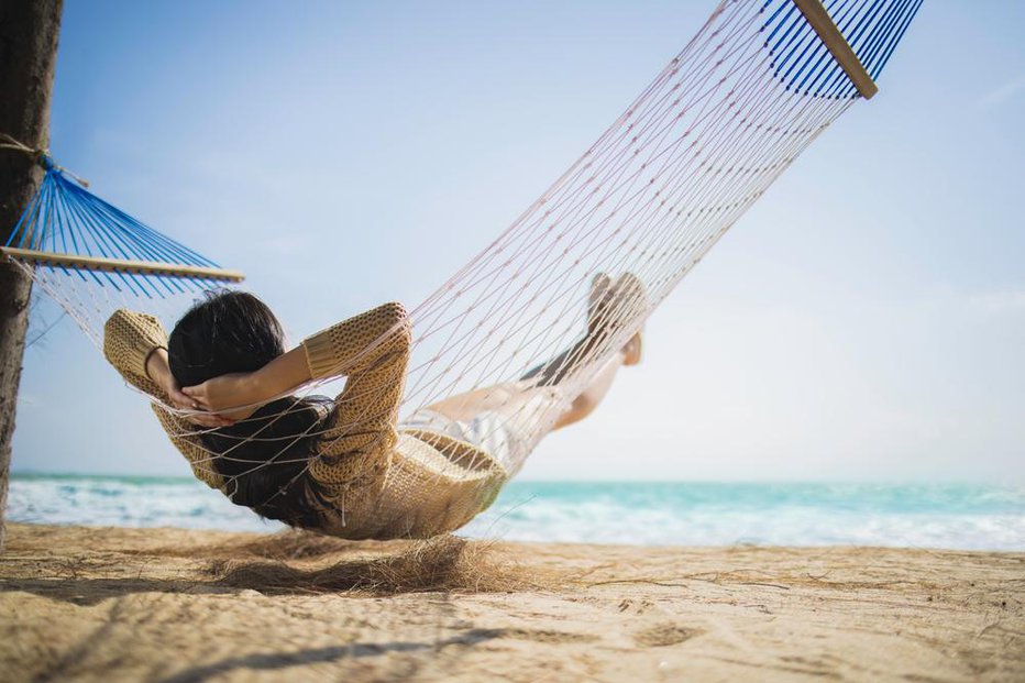 Fotografija: Ali ste na dopust vzeli tekaške copate in kolo ali ste počivali? Foto: Shutterstock
