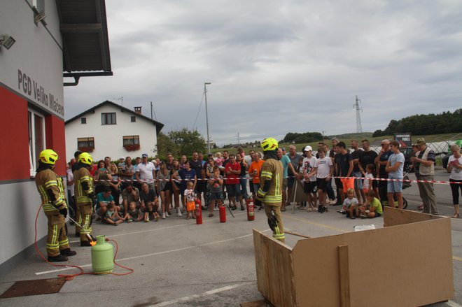 Vaščani so se na pikniku tudi izobraževali.
