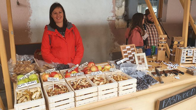 Maja Zupančič bo nadaljevala družinsko tradicijo sušenja sadja. 
