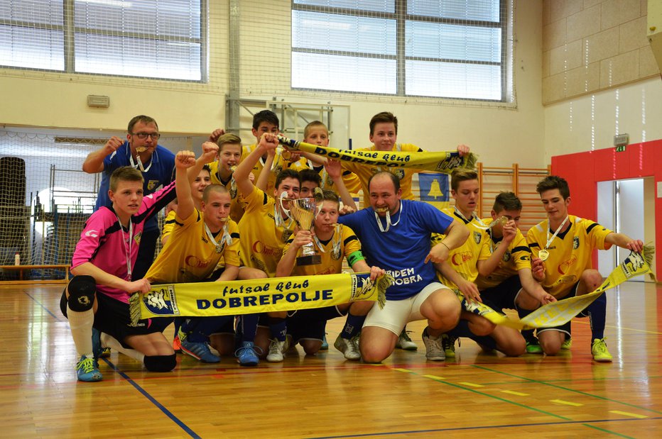 Fotografija: S trdim delom so prišli rezultati. FOTOGRAFIJE: Futsal klub Dobrepolje
