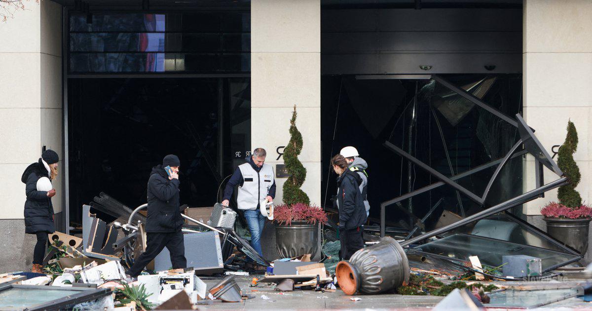 Straße voller tropischer Fische, nur wenige überlebten (FOTO)