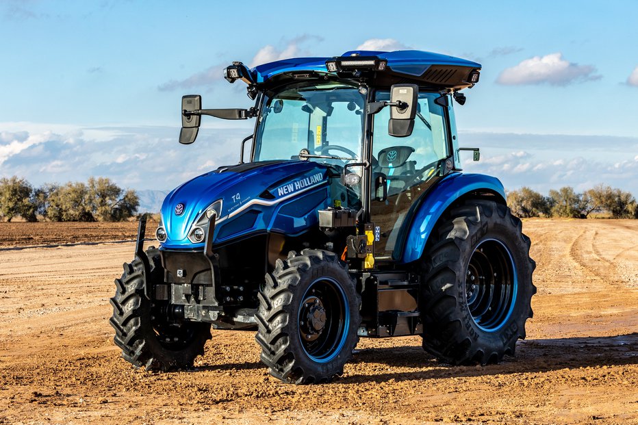 Fotografija: New Holland T4 Electric Power je povsem električni večnamenski lahki traktor. FOTOgrafije: CNH Industrial
