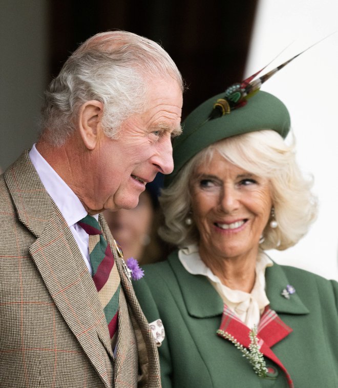 Kralja lahko na dogodkih nadomešča tudi žena Camilla. FOTO: Reuters
