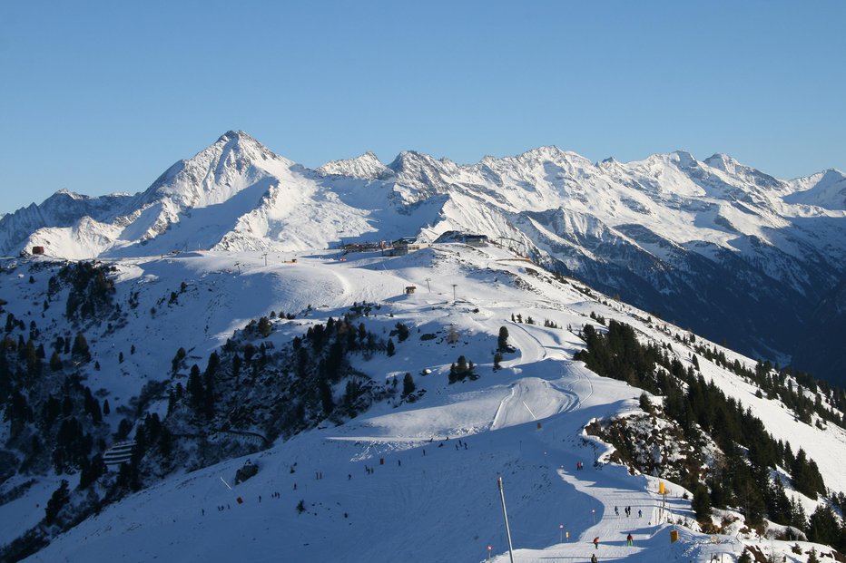 Fotografija: Nesreči sta se zgodili na smučišču Zillertal. FOTO: Nyvltart/getty Images
