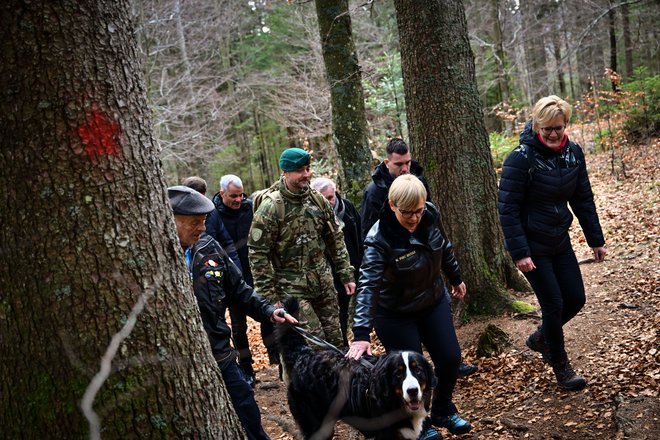 Dr. Nataša Pirc Musar na poti do Treh žebljev
