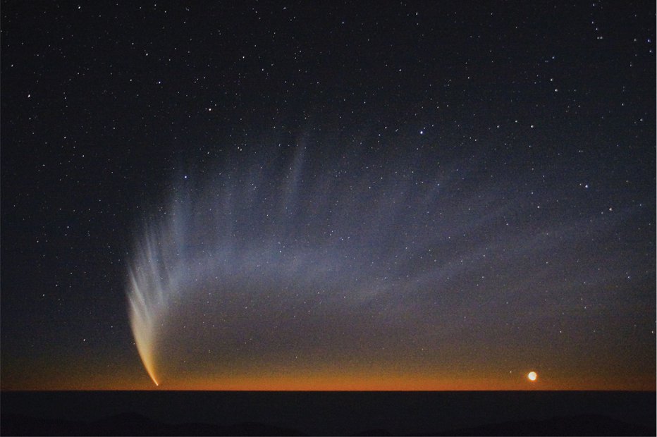 Fotografija: Mimo Zemlje je zadnjič šel v paleolitiku. FOTO: Nasa 
