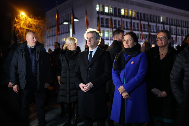 Stavkajočim je prisluhnil tudi predsednik vlade Robert Golob.
