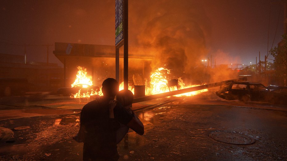 Fotografija: Uvod v zgodbo je hudo dramatičen in pretresljiv. FOTO: Staš Ivanc
