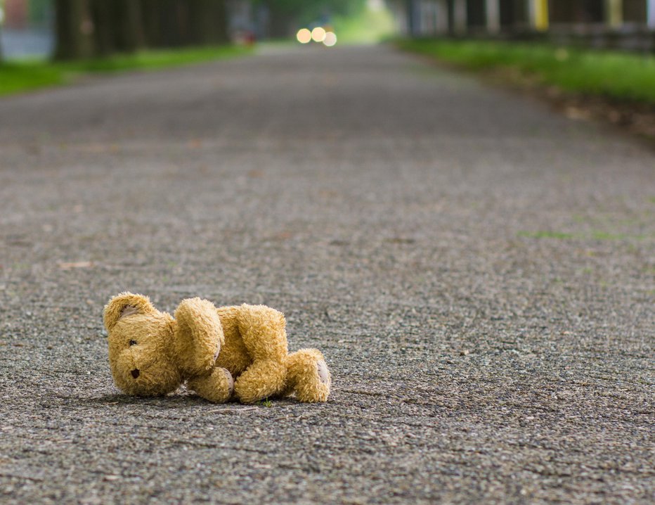 Fotografija: Na območju Ljubljane v zadnjem času niso sprejeli nobene prijave o pogrešanem otroku. FOTO: Sinicakover Getty Images/istockphoto
