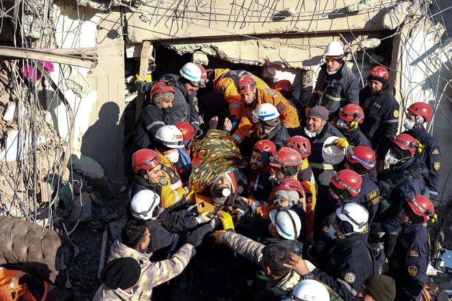 17-letni Muhammed Enes Yeninar je najmlajši od trojice čudežno preživelih. FOTO: REUTERS
