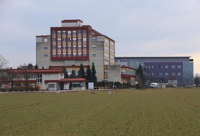 Simon Časar je v bolnišnici v Rakičanu žal umrl zaradi poškodb. FOTO: Tadej Regent
