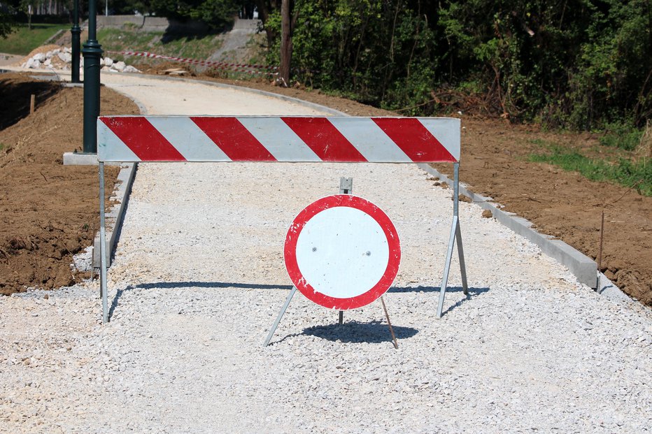 Fotografija: S prenovo nameravajo med drugim urediti odvajanje in čiščenje odpadne vode na območju vodonosnika Ljubljanskega polja. FOTO: Hecos255, getty Images Getty Images/istockphoto
