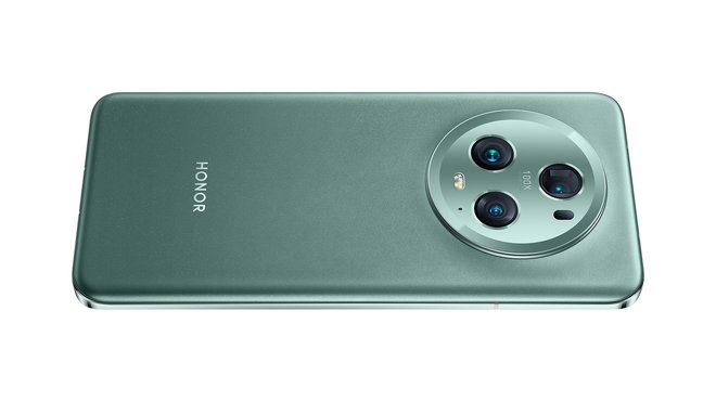 Honor magic 5 pro bo vladal med fotofoni.
