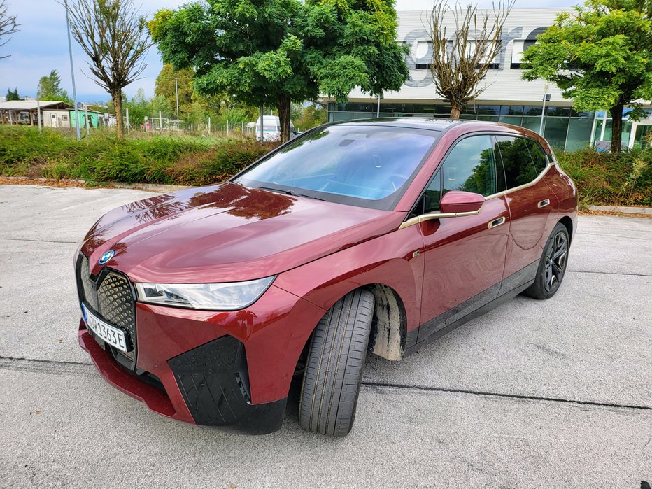 Fotografija: Veliko se elektrificira športne terence, ki so s tem še težji. FOTOgrafiji: Staš Ivanc