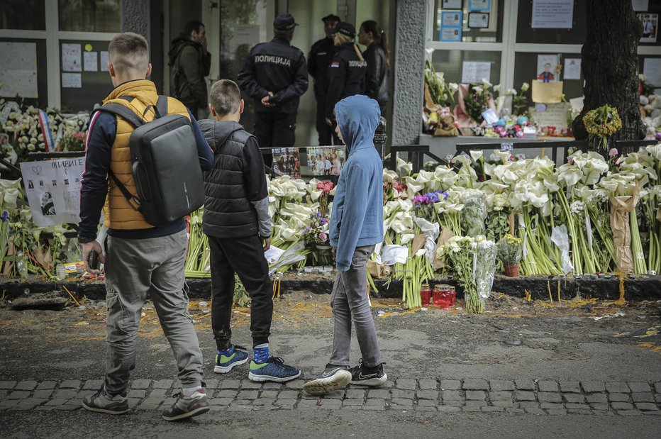 Fotografija: Protest proti nasilju države v Srbiji 8. maja 2023 v Beogradu. FOTO: Jože Suhadolnik