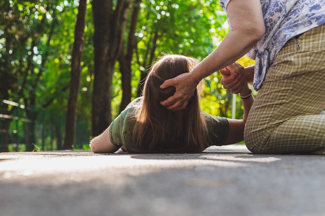 Padec lahko pomeni resno poškodbo. FOTO: Madrolly, Getty Images