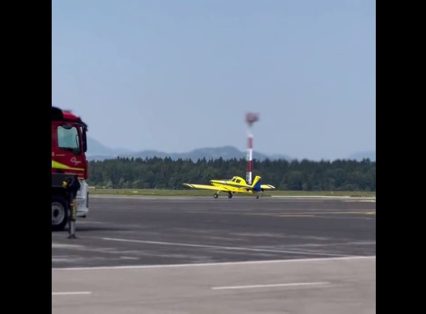 Fotografija: Air tractor. FOTO: Zaslonski Posnetek/tviter