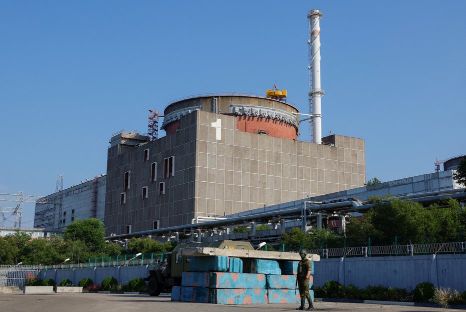 Fotografija: Jedrska elektrarna v Zaporožju je največja v Evropi. FOTO: Alexander Ermochenko/Reuters