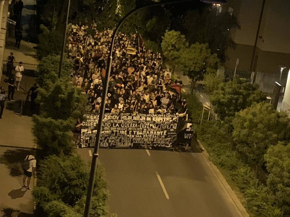 Fotografija: Na Resljevi v Ljubljani. FOTO: bralka Marta