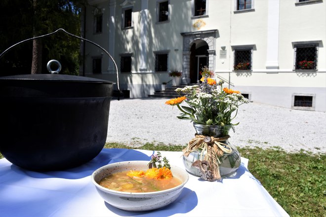 Tako so ga stregle že Kalanove gospodinje. FOTO: Sabina Bohinc