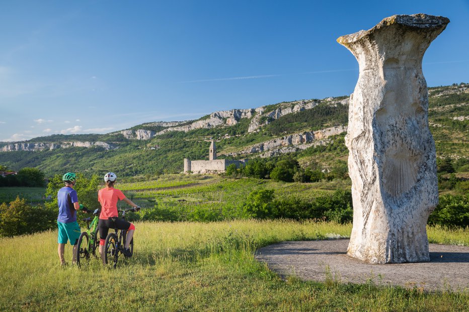 Fotografija: Hrastovlje ... FOTO:  Jaka Ivančič