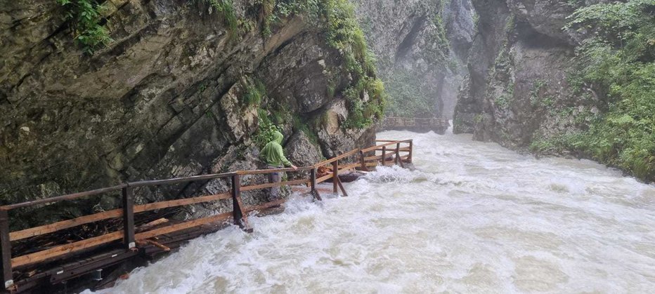 Fotografija: Neurja 3. in 4. avgusta so prizadela tudi sotesko Vintgar. FOTO: Soteska Vintgar/TD Gorje