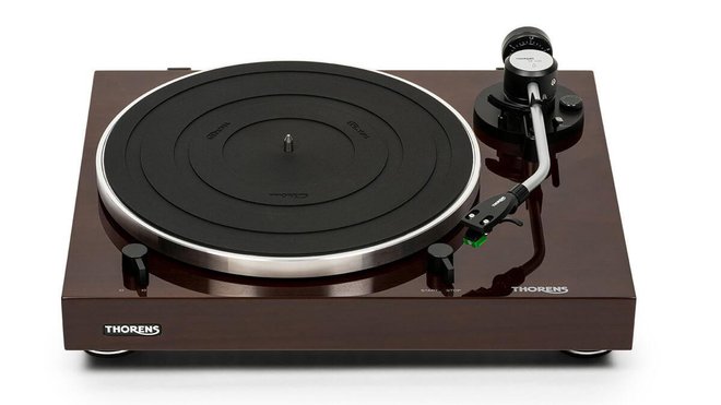 Gramofon thorens TD 204 FOTO: Thorens