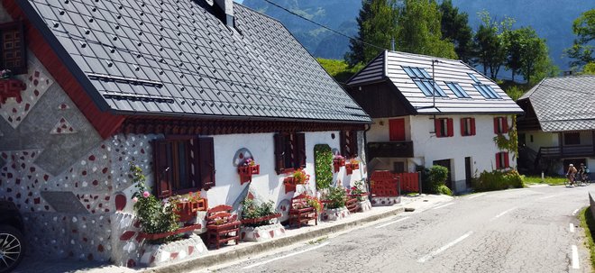 Idilična vasica Strmec ima temačno zgodovino. FOTO: Janez Mihovec