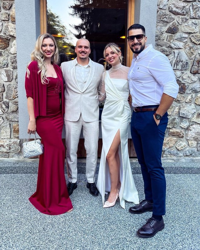 Poroke sta se udeležila tudi raper Challe Salle in njegova zaročenka Yvonne. FOTOGRAFIJE: Instagram/Tim Kores