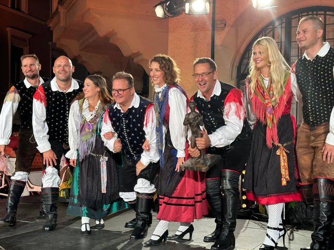 Ansambel Lah-ov Boris s Prijatelji je absolutni zmagovalec letošnjega ptujskega festivala, kot najboljši kvintet so si prislužili orfeja. Foto: osebni arhiv