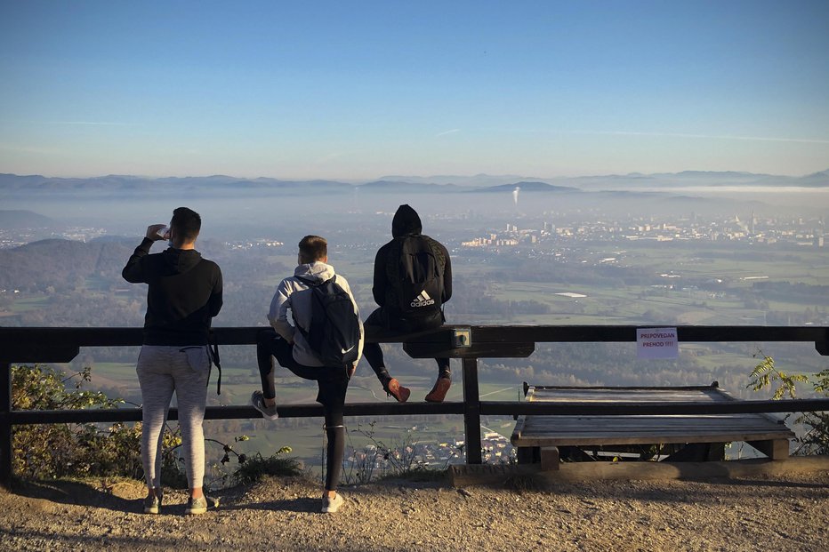 Fotografija: Večina ljudi pa nima njegovih neverjetno zdravih genov in mora za zdravje bojevati nenehne boje. FOTO: Jure Eržen