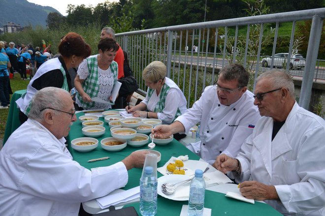 Sodniki so imeli zahtevno, a nadvse okusno delo. FOTO: Arhiv Občine Zgorje