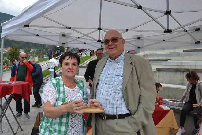 Pobudnica festivala Marija Čop in gostinec Jože Ule FOTO: Arhiv Občine Zgorje