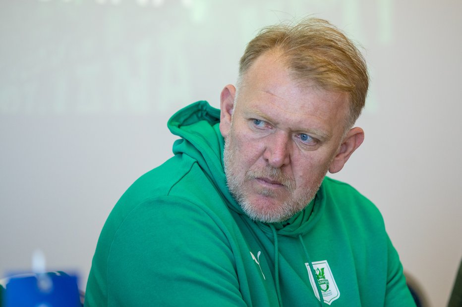 Fotografija: Robert Prosinečki je bil do 1. julija lani trener ljubljanske Olimpije. FOTO: Voranc Vogel