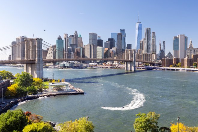 V službo v New York se vozi iz sosednjega New Jerseyja. FOTO: Karandaev/Getty Images