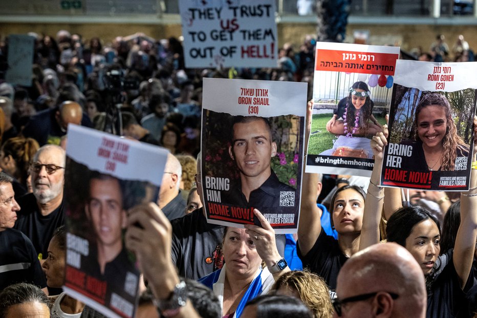 Fotografija: V Tel Avivu se je na ulicah zbralo na tisoče demonstrantov. FOTO: Evelyn Hockstein, Reuters