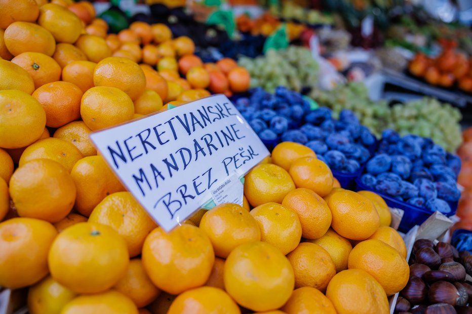 Fotografija: Ravno prav zrele in sladke, a vendar še majčkeno kisle in osvežilne. FOTO: Črt Piksi