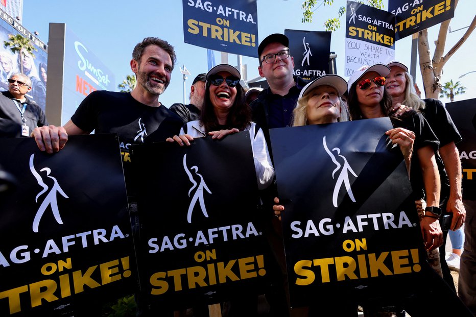 Fotografija: Dosegli so dogovor! FOTO: Mike Blake/Reuters