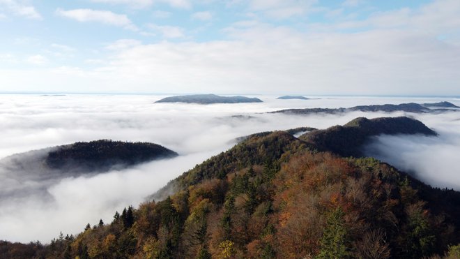 Razgled z vrha FOTO: Janez Mihovec