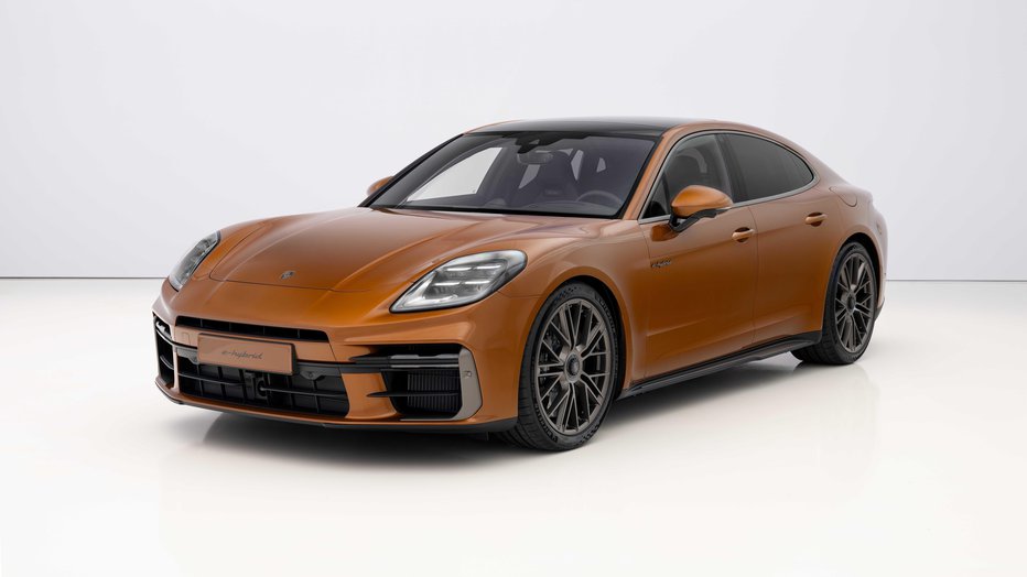 Fotografija: Za najmočnejšega bencinarja bo treba odšteti najmanj 200.000 evrov (panamera turbo e-hybrid). FOTO: Porsche