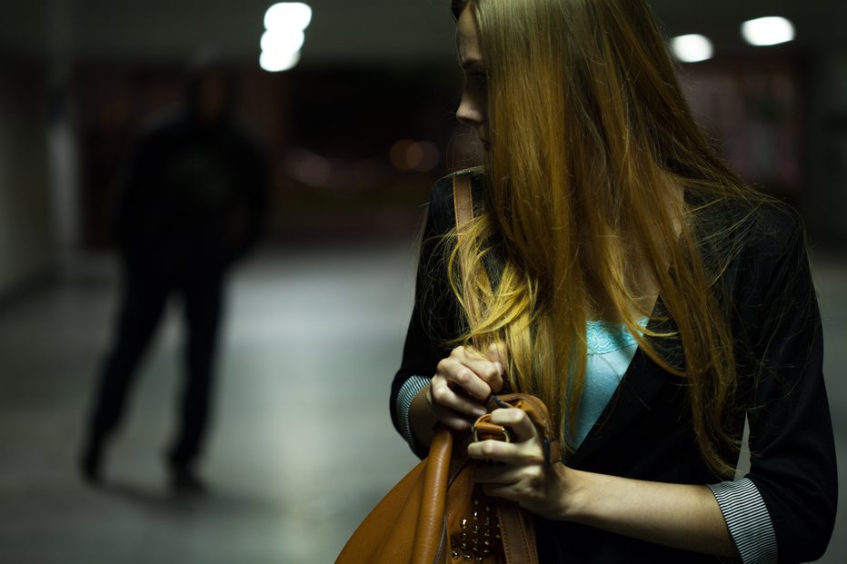 Fotografija: S Plutonom v enajsti hiši pazimo, s kom se družimo. FOTO: Katarzynabialasiewicz/Getty Images